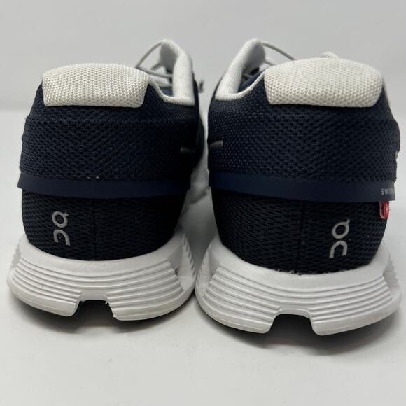 On Cloud 5 Running Shoe (Men) SIZE 8.5 - Picture 3 of 8